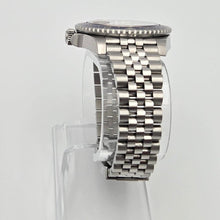 Rolex GMT-Master II Pepsi Steel 40mm 126710BLRO 2020 Box Papers