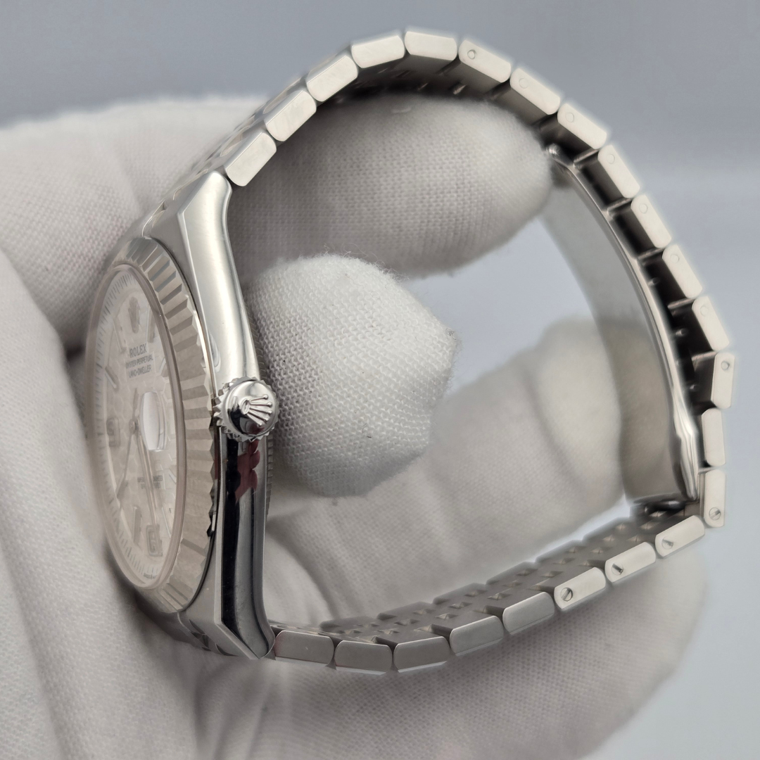Rolex Land Dweller 127334 40mm White Gold