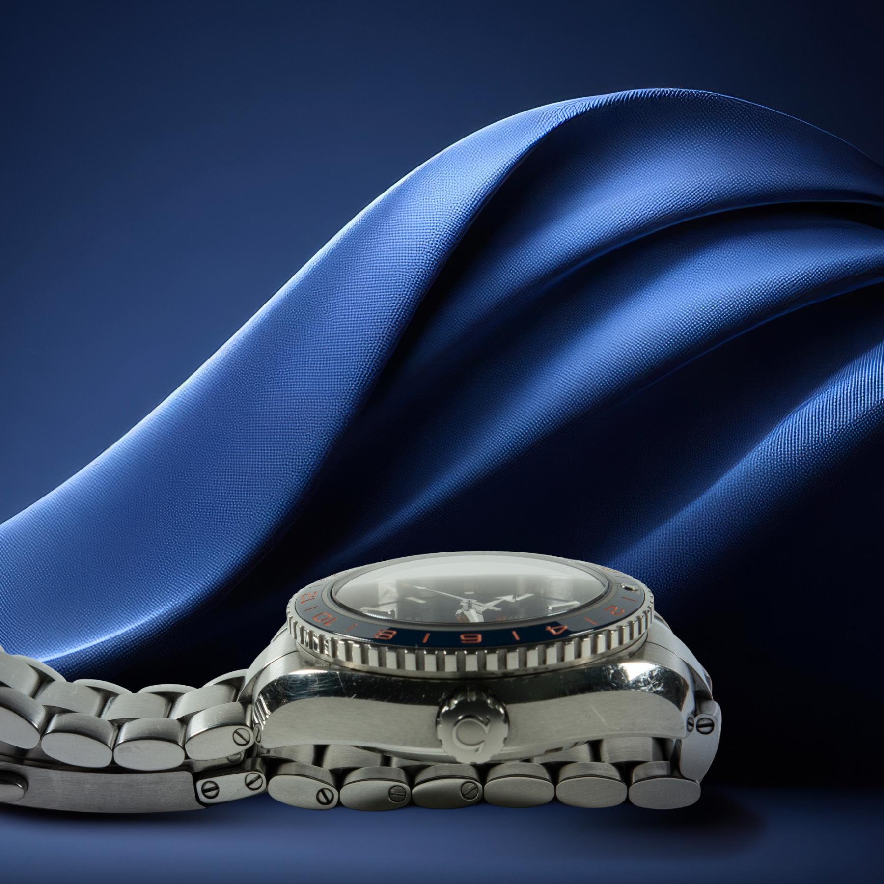 Omega Seamaster Planet Ocean Gmt