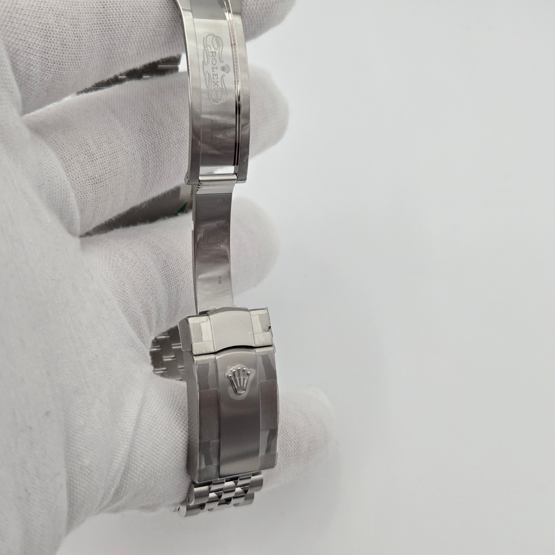 Rolex Datejust 41 126300 White Dial Jubilee