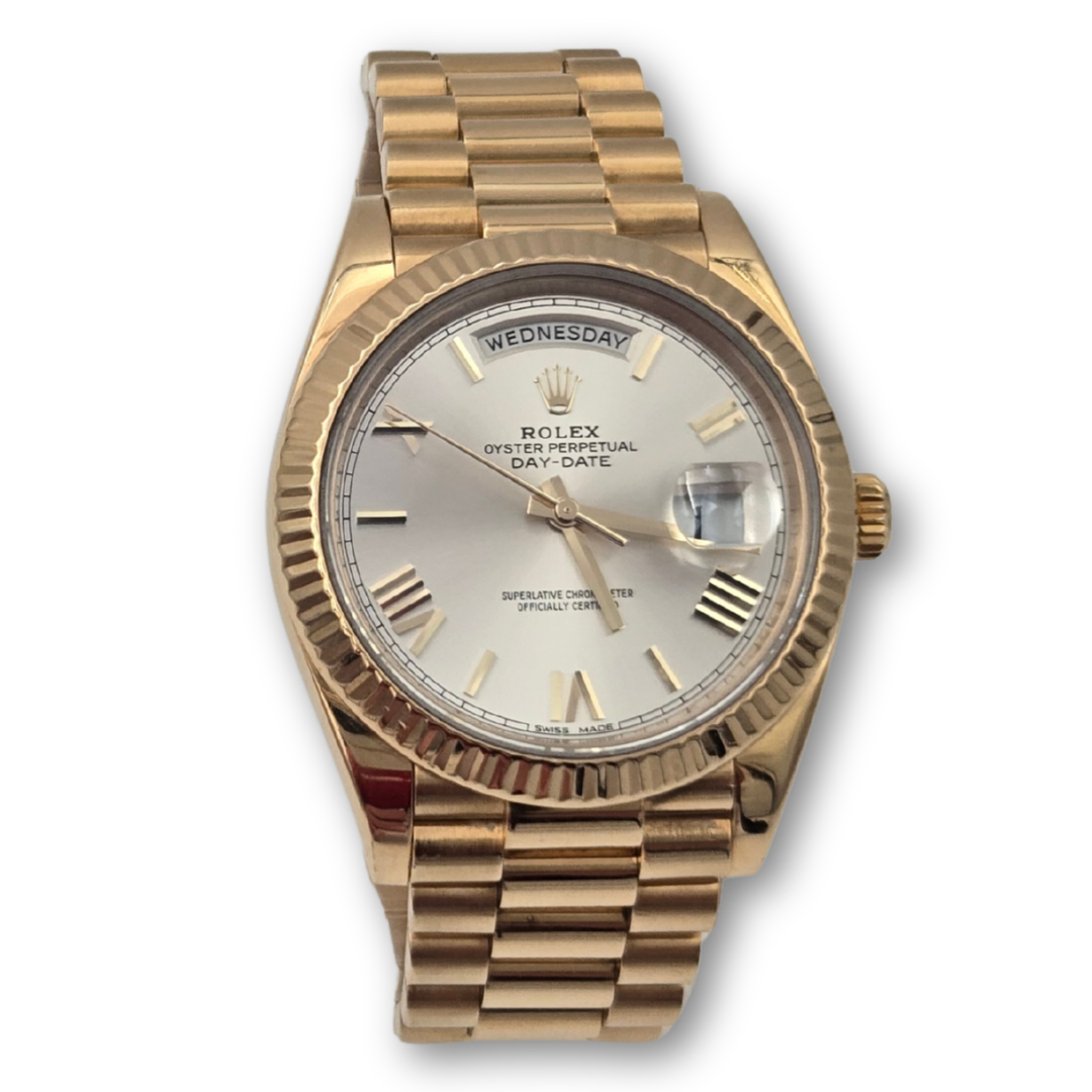 Rolex Day-Date 40 228238 18k Gold