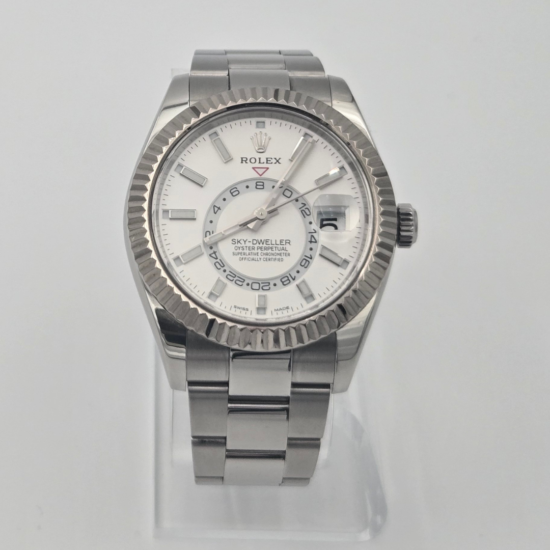 Front view of Rolex Sky-Dweller 326934 White Gold Oyster
