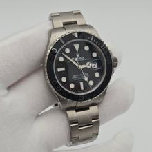 Rolex Yacht-Master 42 (226627) - RLX Titanium & Black Dial