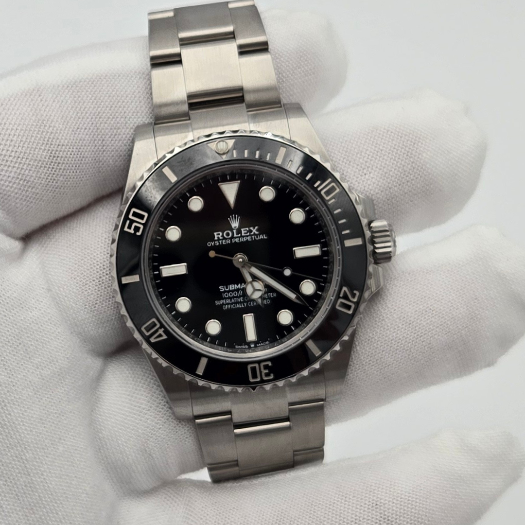 Rolex Submariner No Date 124060 41mm 2021 black dial in gloved hand