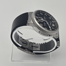 Side view of Ulysse Nardin Marine Chronometer Manufacture 1183-126-3/62
