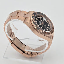 Rolex GMT-Master II Root Beer Black Dial Everose Gold 126715CHNR Box Papers