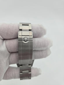 Rolex Submariner Date 41 mm (Ref. 126610LV) – 2024 - Green Bezel “Starbucks”