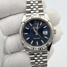 Rolex Datejust 41 126334 Blue Motif Dial