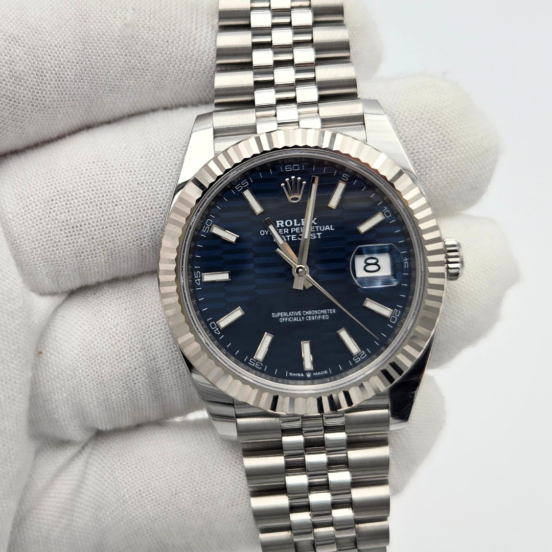 Rolex Datejust 41 126334 Blue Motif Dial