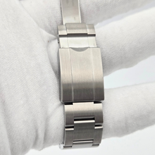 Rolex Explorer II 226570 Polar White 2025