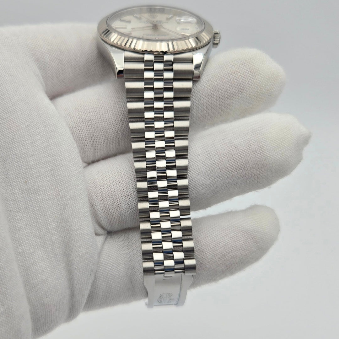 Rolex Datejust 41 126334 Silver Dial Jubilee Box & Papers 2022