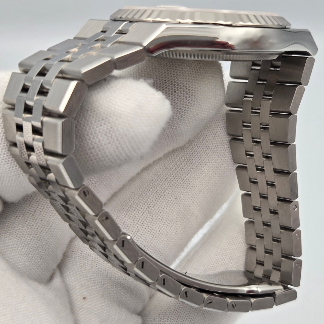 Rolex Land Dweller White Honeycomb 127334 Jubilee Steel Watch Box Papers 2026