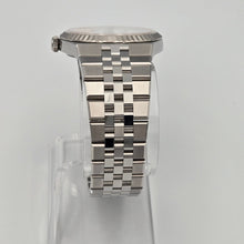 Rolex Land Dweller White Honeycomb 127334 Jubilee Steel Watch Box Papers 2026