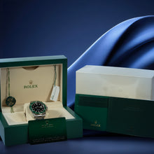 Rolex Submariner Date 41 mm (Ref. 126610LV) – Green Bezel “Starbucks”