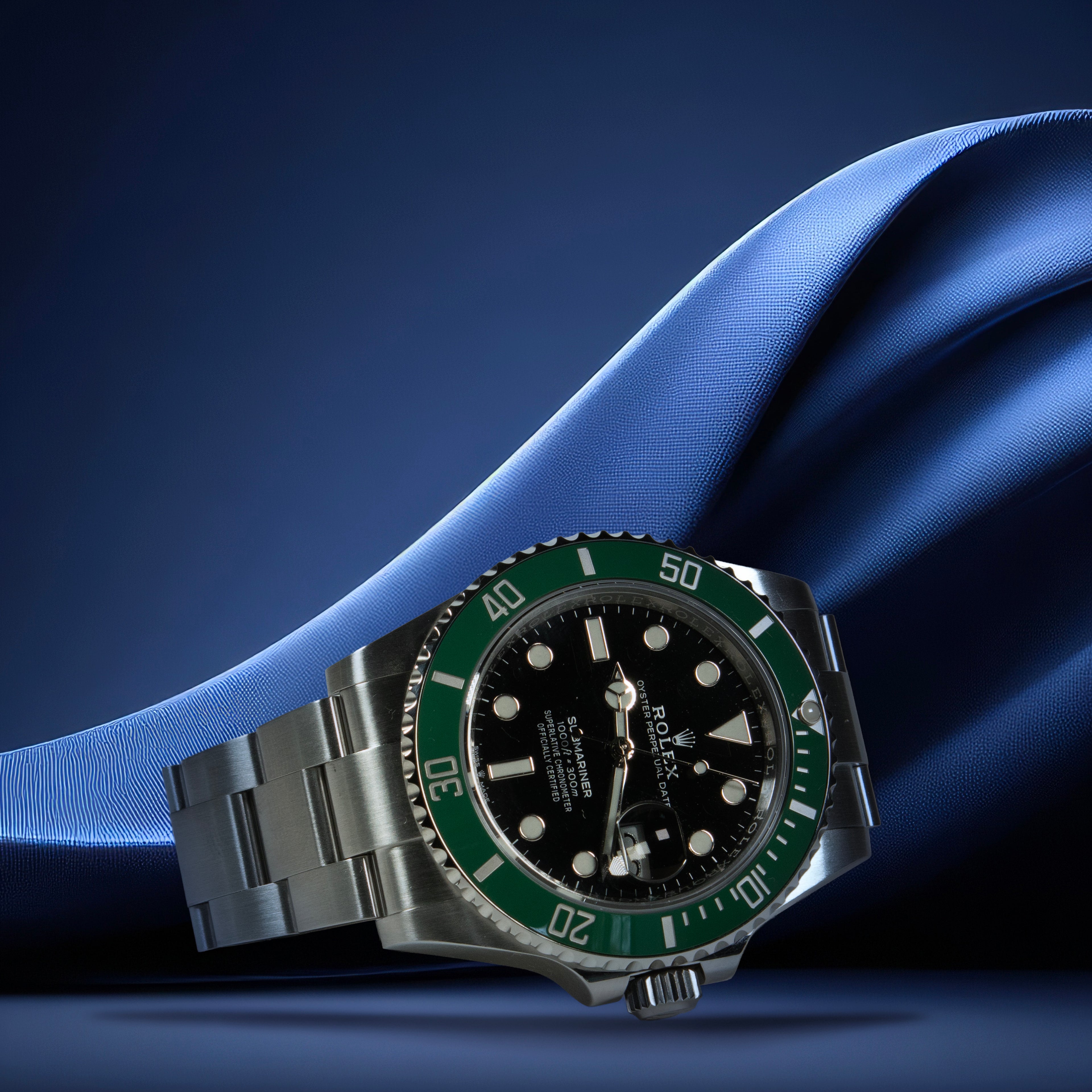 Rolex Submariner Date 41 mm (Ref. 126610LV) – Green Bezel “Starbucks”