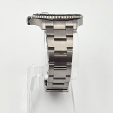 Rolex Yacht-Master 42 Titanium Black Dial 226627 Box Papers 2026