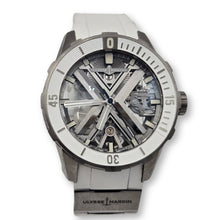 Ulysse Nardin Diver X Skeleton Titanium 44mm 3723-170 Box Papers