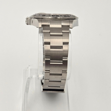 Rolex Explorer II 226570 Polar White 2025