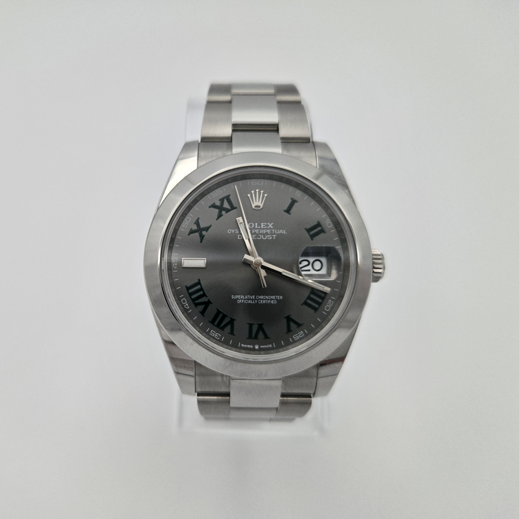 Rolex Oyster Perpetual Datejust 41 126300 with white background