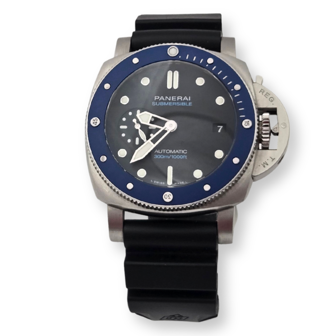 Panerai Submersible Azzurro 42mm Limited Edition Pam01209