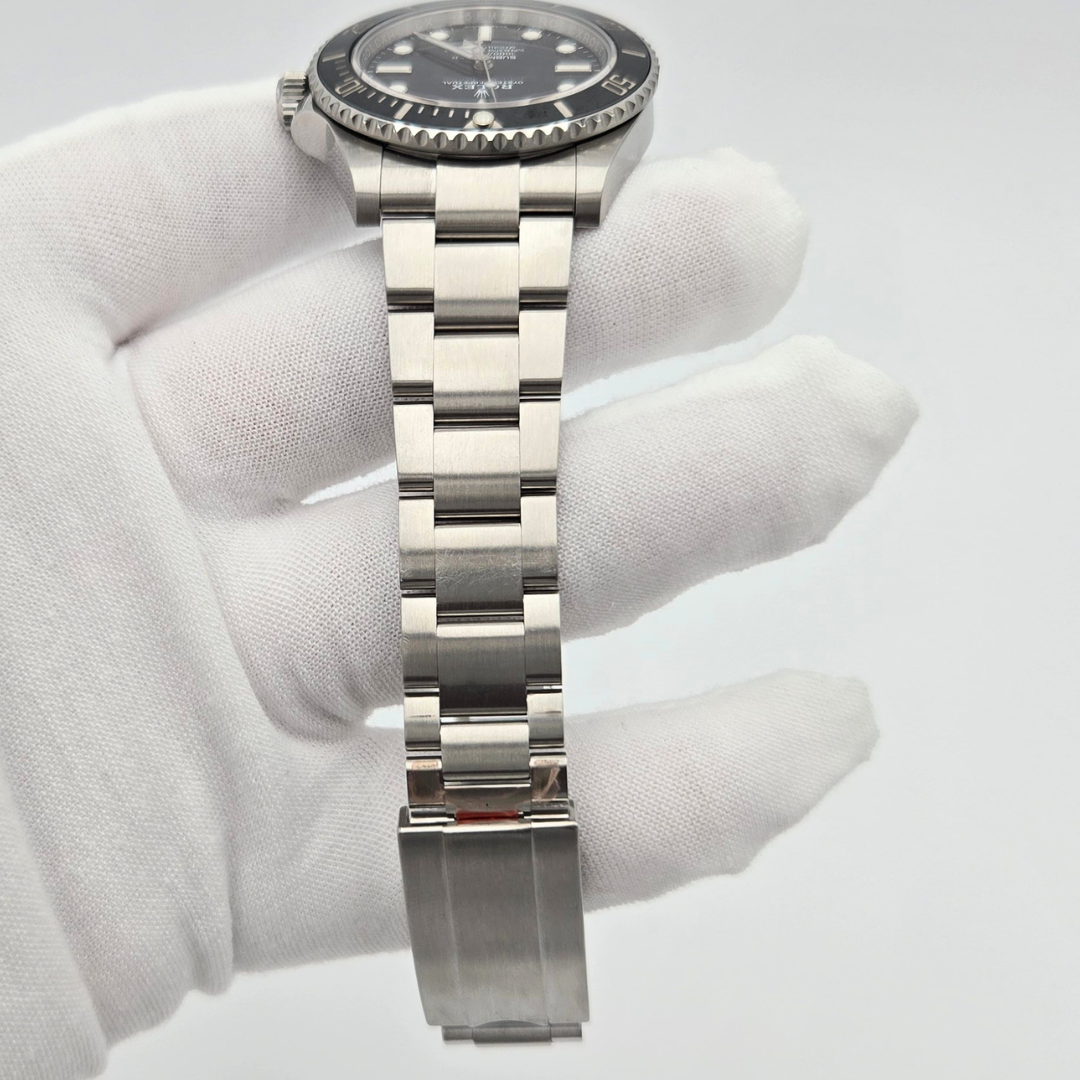 Rolex Submariner No Date 124060 41mm 2021