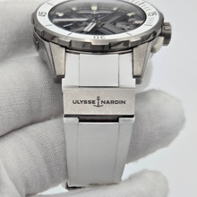 Band details on Ulysse Nardin Diver X Skeleton